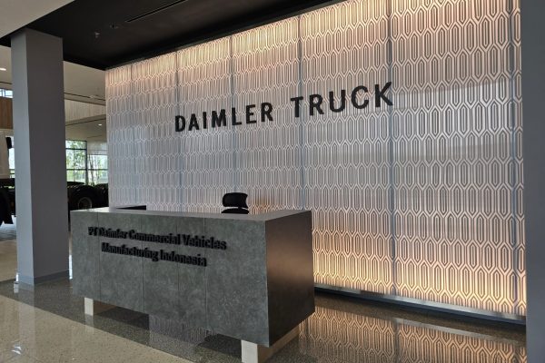Dimler_Truck